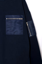 画像をギャラリービューアに読み込む, Nylon combination Sweatshirt.