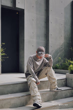 画像をギャラリービューアに読み込む, Damaged Sweat Shirt.