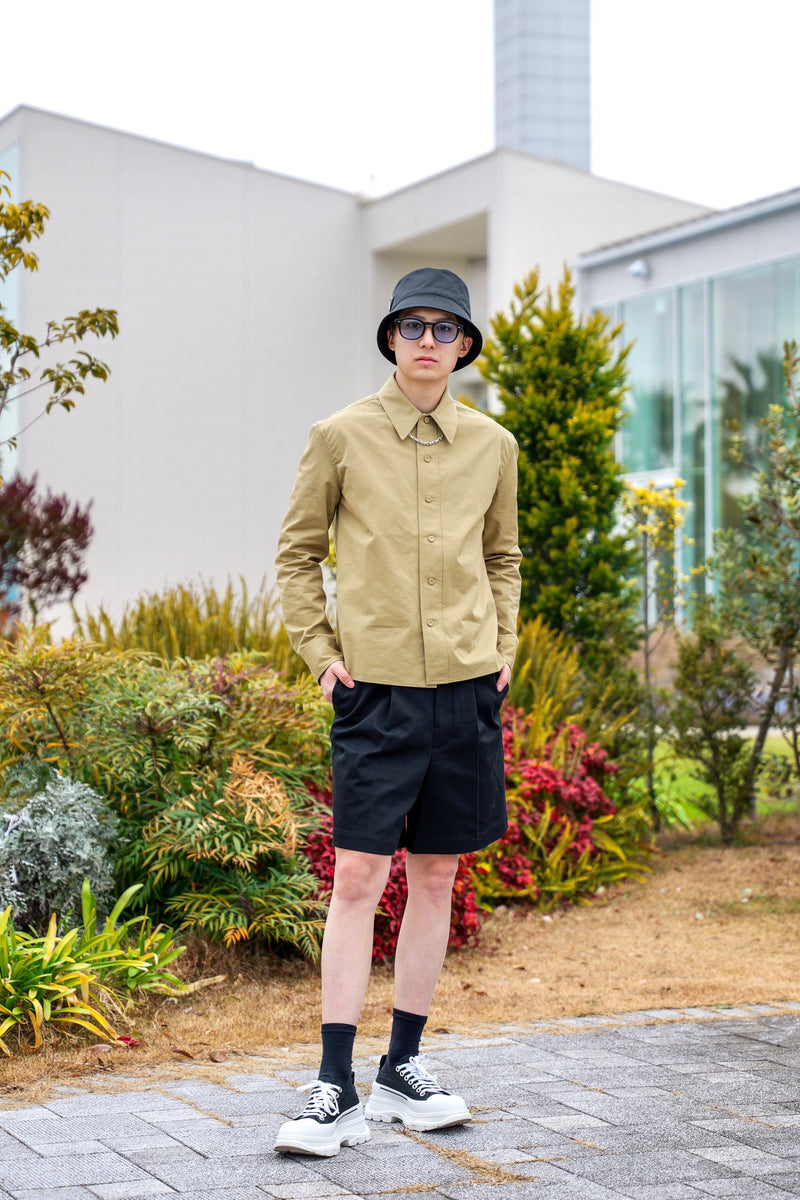 simpti. Chino Bermuda Shorts チノバミューダショーツ Chino Bermuda Shorts. – Simpti.