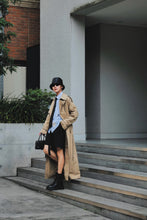 画像をギャラリービューアに読み込む, Weathercross Trench Coat.