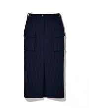 画像をギャラリービューアに読み込む, Pinstripe Cargo Skirt.