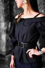 画像をギャラリービューアに読み込む, Off Shoulder Peplum Blouse.