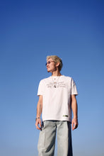 画像をギャラリービューアに読み込む, Embroidery T-shirt "IN YOUR HEART"