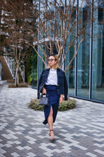 画像をギャラリービューアに読み込む, Pinstripe Cargo Skirt.