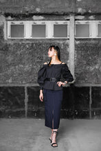 画像をギャラリービューアに読み込む, Pinstripe Cargo Skirt.