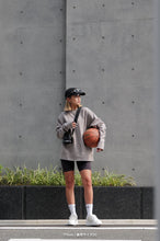 画像をギャラリービューアに読み込む, Damaged Sweat Shirt.