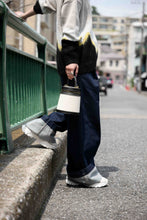 画像をギャラリービューアに読み込む, 1Tuck Wide Denim.