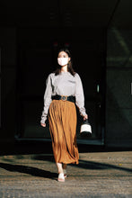 画像をギャラリービューアに読み込む, The ICON Long Sleeve.