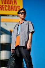 画像をギャラリービューアに読み込む, Graphic T-shirt "Beyond The Finder"