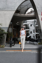 画像をギャラリービューアに読み込む, Chambray Chino Tapered Pants.