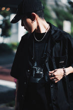 画像をギャラリービューアに読み込む, Graphic T-shirt "Beyond The Era"