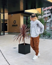 画像をギャラリービューアに読み込む, Damaged Wool Cardigan.
