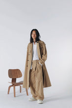 画像をギャラリービューアに読み込む, Weathercross Trench Coat.
